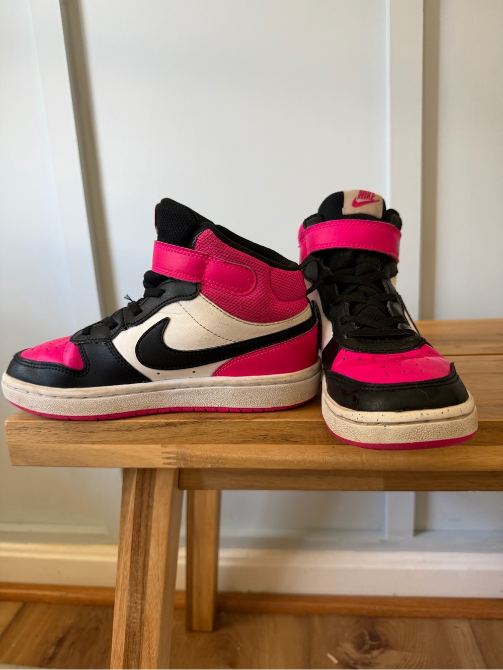 Nike Kids High-Top Sneakers in Hot Pink, Black & White
